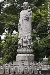 Jizo, Protector of Children, Shiroyama (in Hachioji, Tokyo)