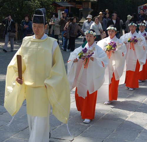 Shinto ceremony at Tsurugaoka Hachimangu Shrine in Kamakura