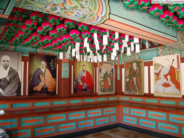Patriarchs' Hall at Magoksa Temple.
