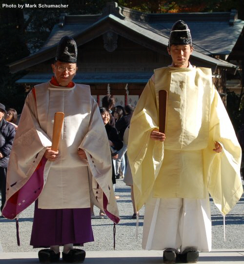 shinto priest hat