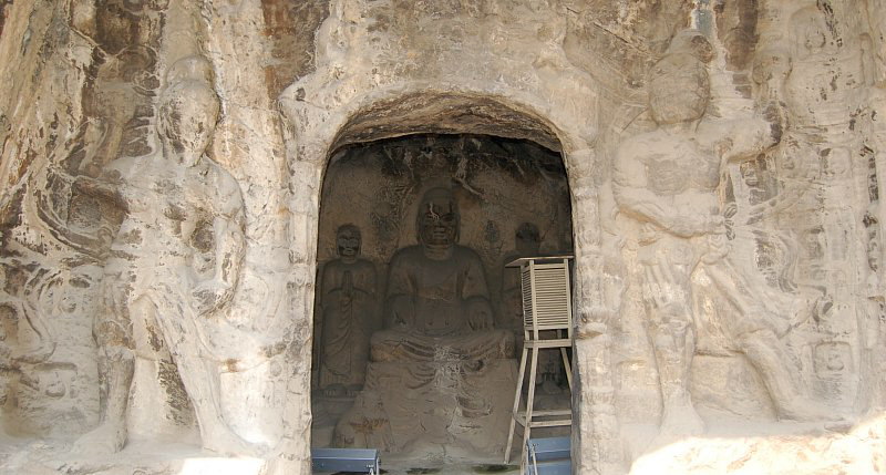 huangfu-cave-longmen-china-sept-16-2008-493-AD-CAVE-1381-NIO-B