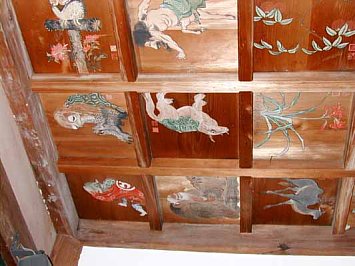 Ceiling paintings at Ganshinji Temple